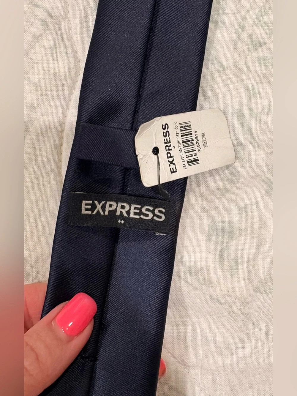 Express Slim Silk Tie Navy Blue Classic Formal Wedding NWT